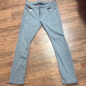 True Classic Comfort Stretch 33x32